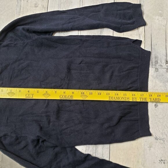 H&M Kids Will Change the World Blue Sweater - Sequin Rainbow - Size 6-8Y - Picture 3 of 6